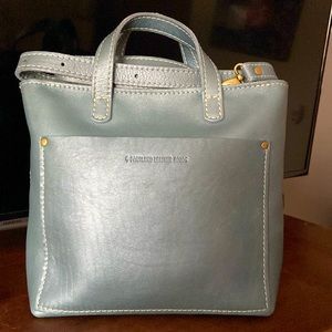 Portland Leather mini zipper crossbody🦄